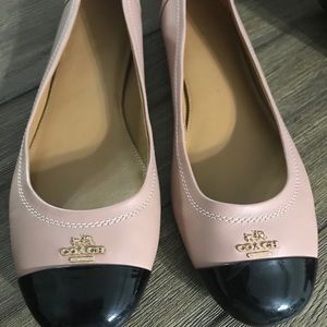 Women’s COACH flats. Black/Salmon color